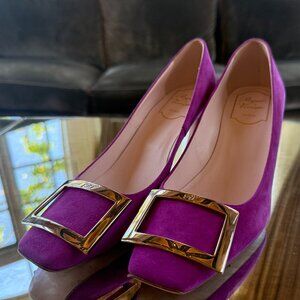 Roger Vivier Suede Purple Pumps